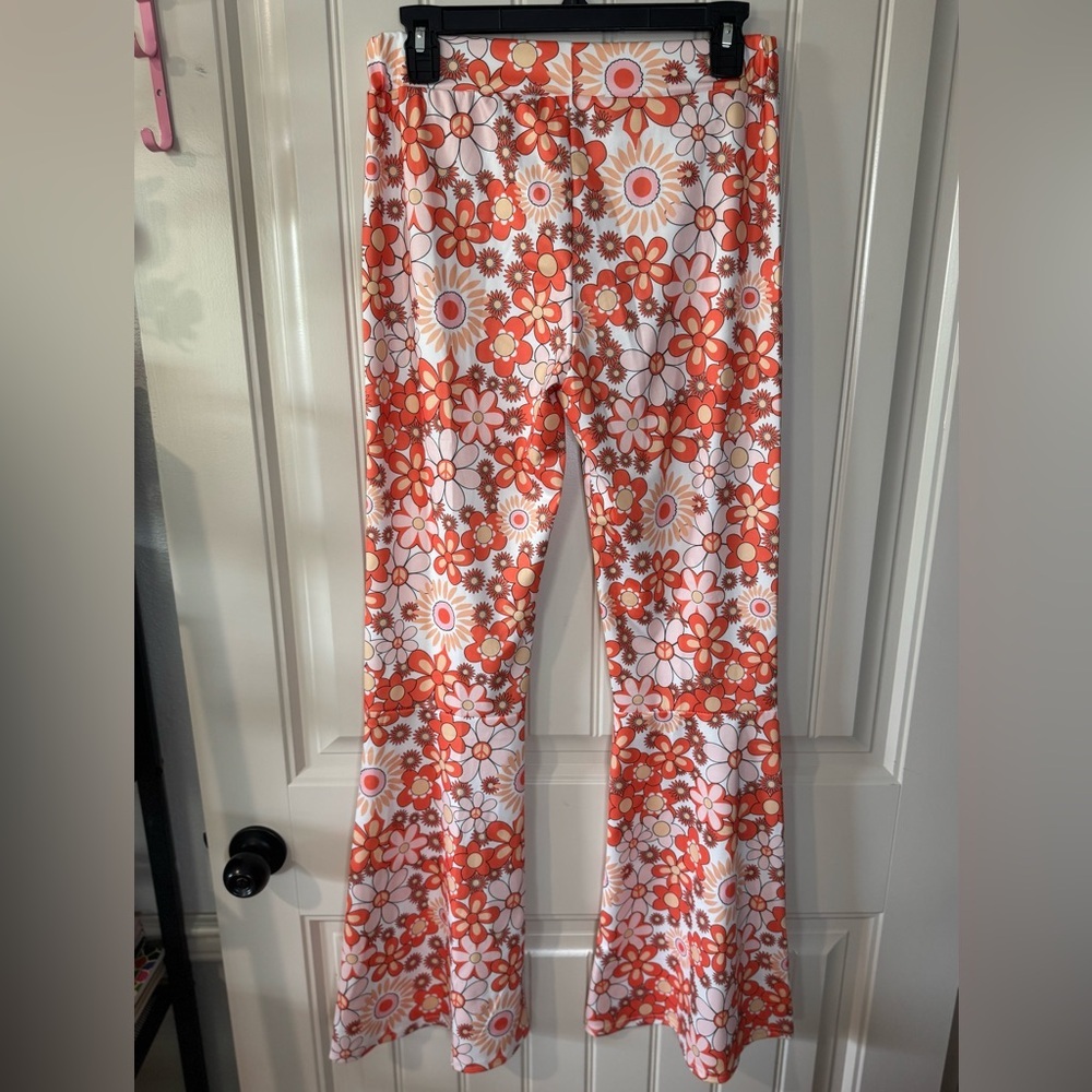 2/for $20 🪩 70s Bell Bottoms, Orange Floral Pants, Hippie, Retro, cosplay - Picture 8 of 13